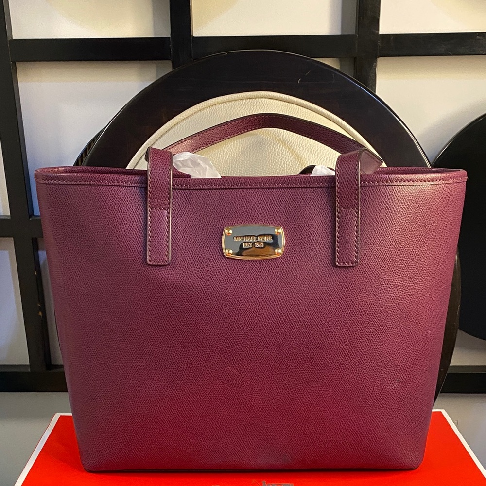 Michael Kors Purple Tote Bag fairy used